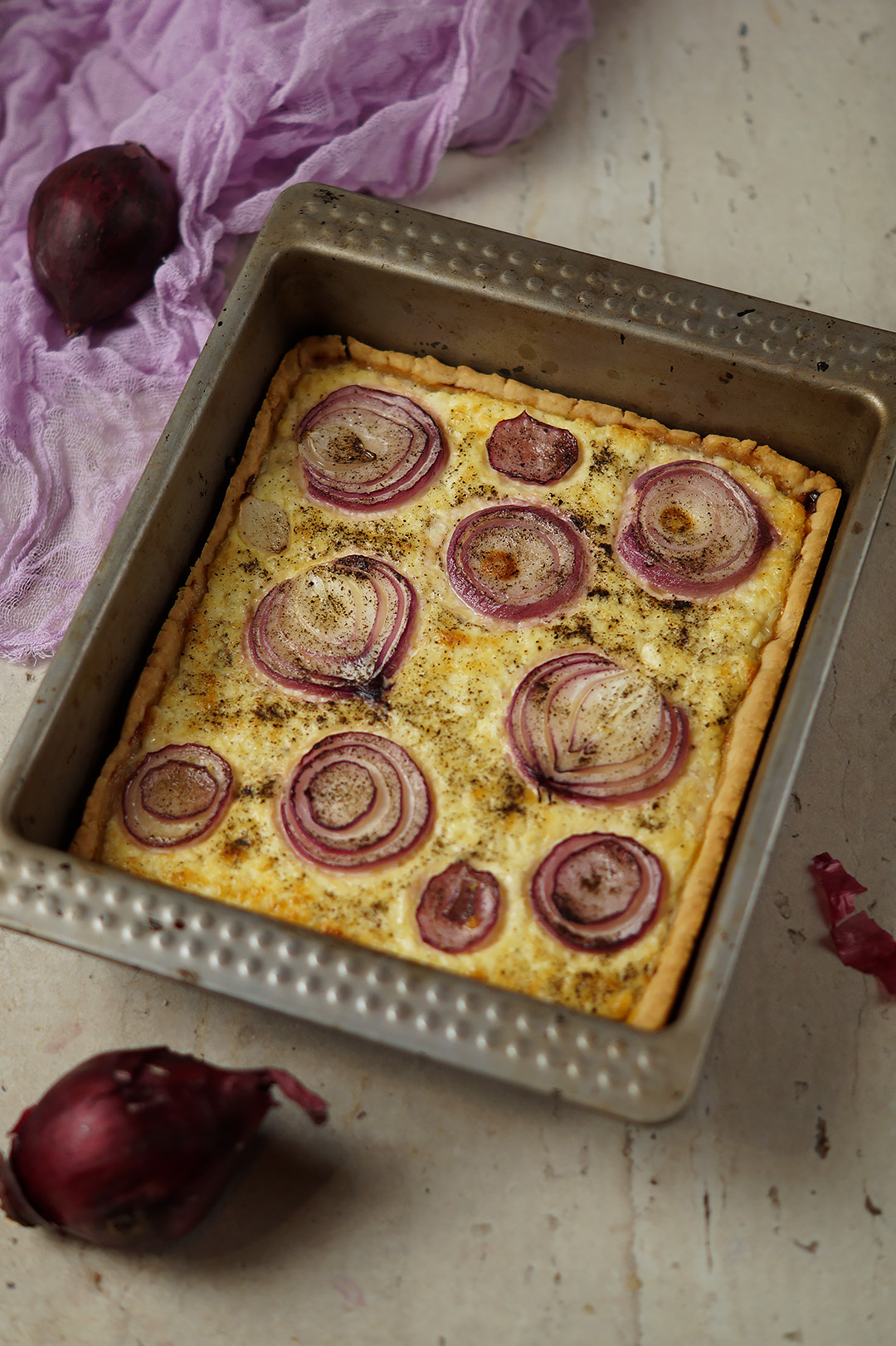 Baked a pie with my girlfriend. Onion pie with curd and cheese filling - My, Recipe, Bakery products, Cooking, Pie, Longpost, Food, Preparation