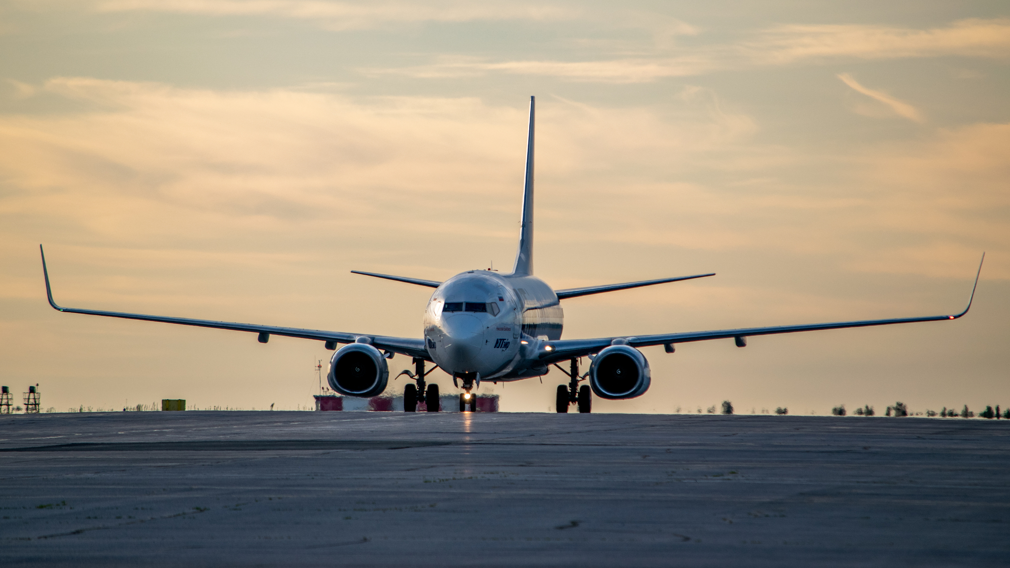 Spotting at the airport in Surgut, 07/07/2024 - My, Surgut, KhMAO, The airport, Spotting, The photo, Airplane, Aviation, Summer, Longpost