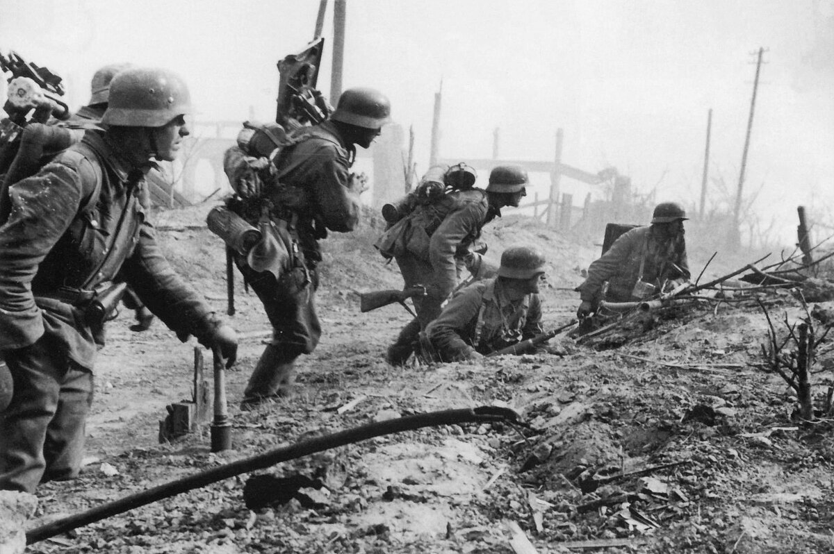 World War II: day after day. February 23, 1942. Two hundred forty-seventh day of the Great Patriotic War - My, История России, The Second World War, Military history, Military, The Great Patriotic War, May 9 - Victory Day, The soldiers, Longpost