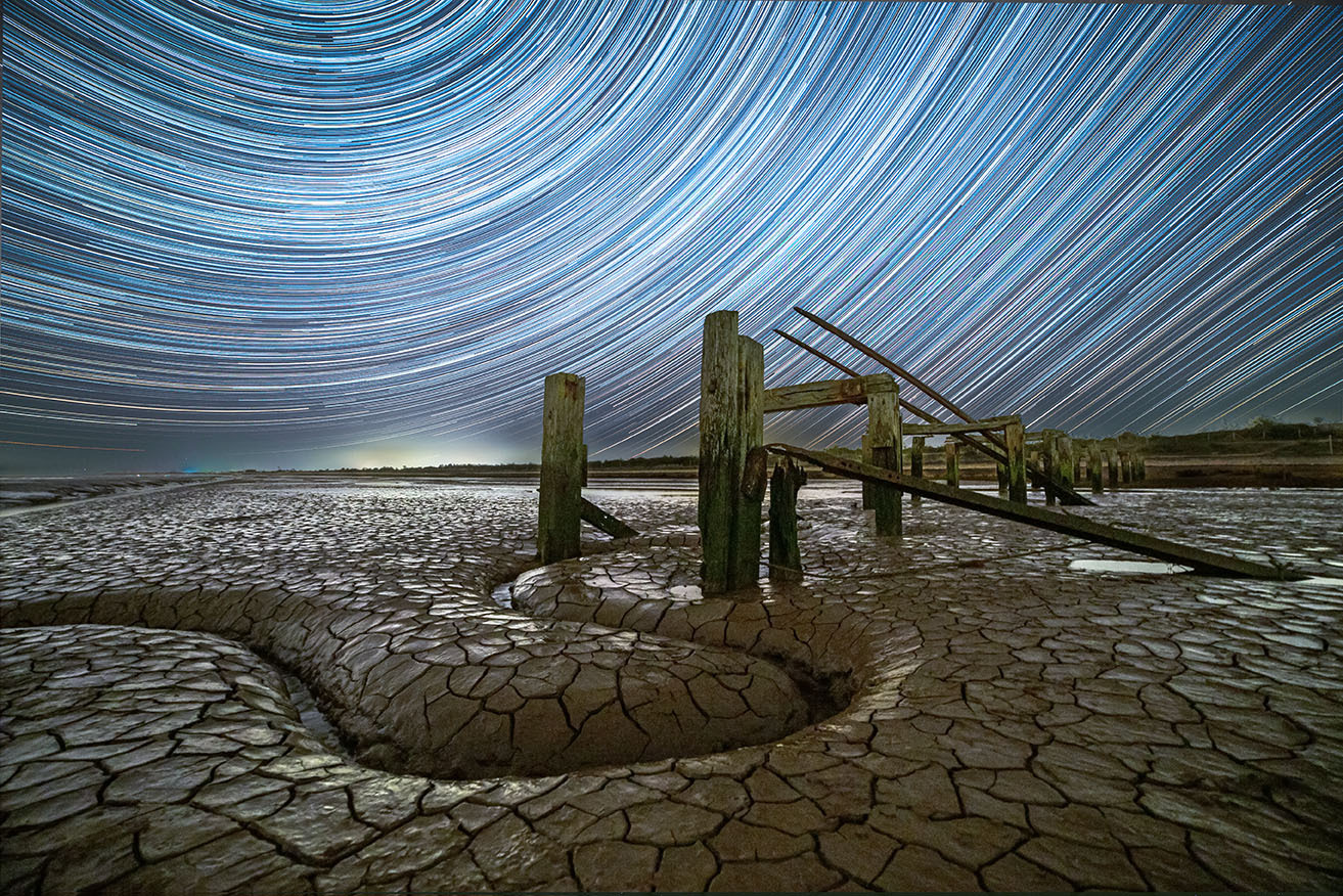 Dragon-shaped aurora and 'cry of a dying star' are finalists in the 2024 Astronomical Photographer of the Year competition - The photo, Photographer, Telegram (link), Competition, Canon, Nikon, Beginning photographer, Project, Street photography, Sony, Longpost