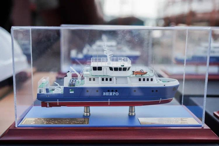 Belogorod residents launched the R/V Vikenty Zaitsev worth 489.4 million rubles. for Baikal (for the environment) - news, Russia, Shipbuilding, Baikal, Tver region, launching, Video, Video VK, Longpost