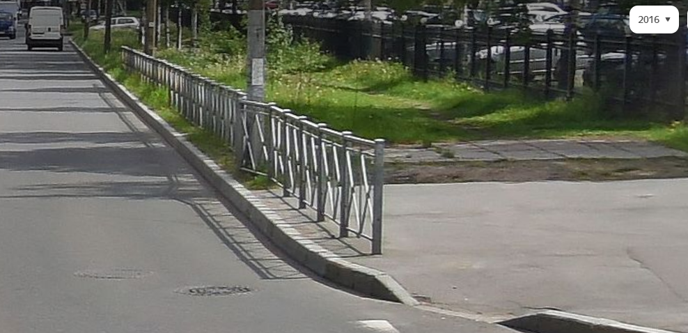 How Vodokanal St. Petersburg “cleans” storm drains - My, A pedestrian, Parking, Violation of traffic rules, Saint Petersburg, Housing and communal services, Alexander Beglov, Carelessness, Mat, Longpost