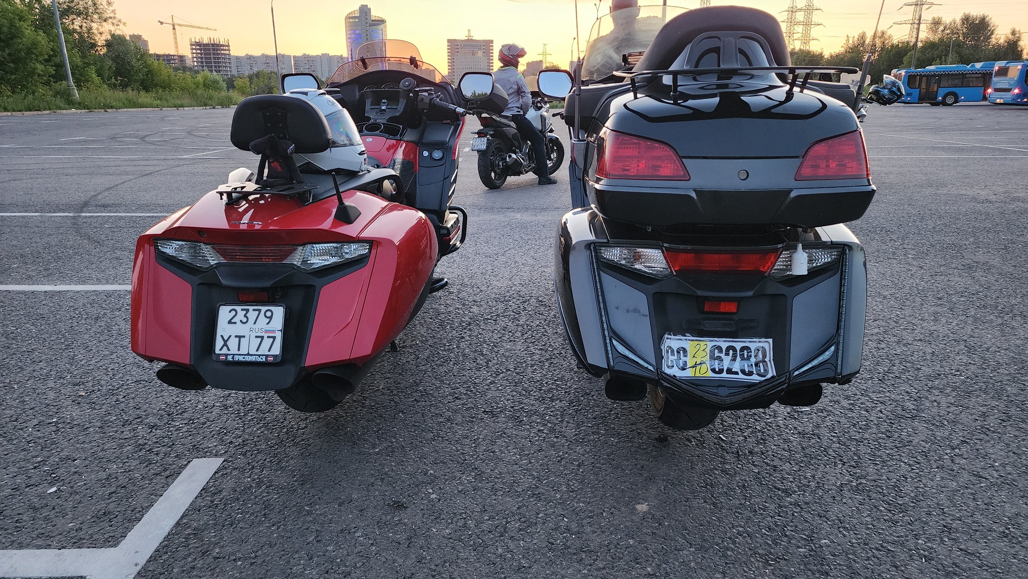 Differences between Honda Gold Wing and Honda F6B - My, Moto, Honda, Honda F6B, Honda Gold Wing, Overview, Comparison, Equipment, Longpost