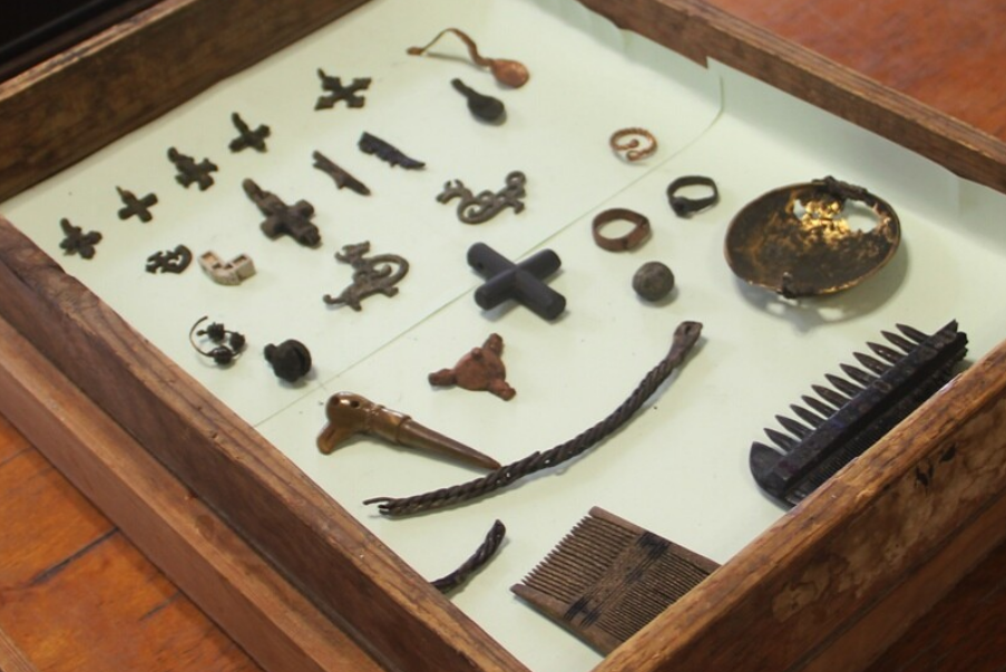 Finds at the Trinity excavation site - My, Ancient artifacts, Archeology, History (science), Velikiy Novgorod, Birch bark letters