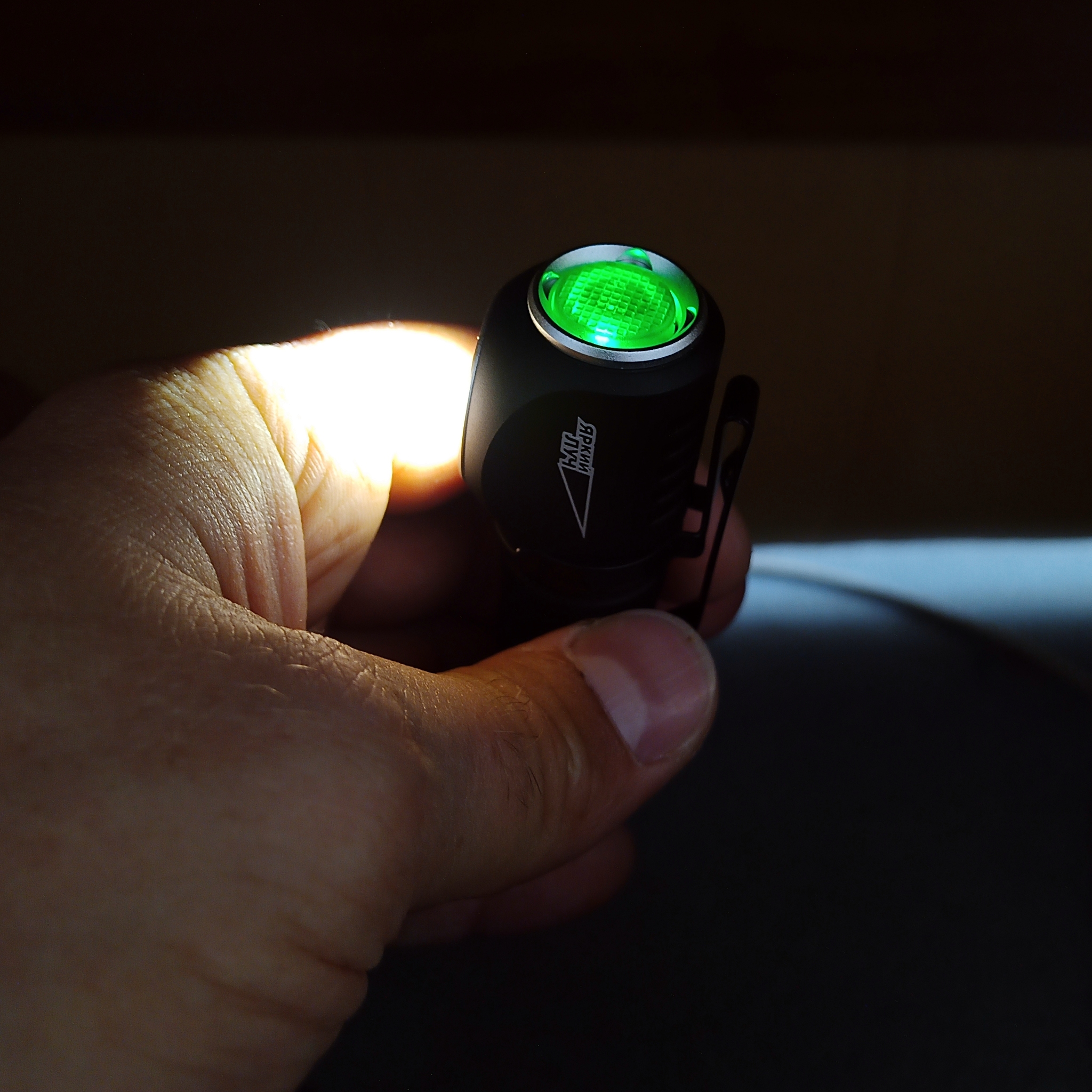 Review of the new version of the people's lantern - Bright Beam LH-700 Enot Pro Accu - My, Lamp, Flashlight, Equipment, Headlamp, Camping equipment, 18650 battery, EDC, Garage, Tools, Video, Soundless, Vertical video, Longpost