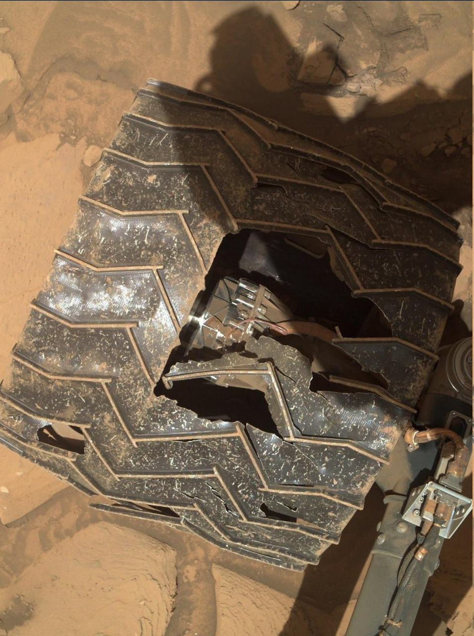 11 years without tire fitting - Cosmonautics, Mars, Rover, Telegram (link), Longpost, Curiosity