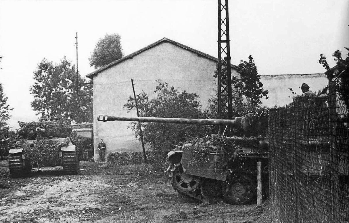 Tank battle at Arracourt - The Second World War, Military equipment, Tanks, USA, Germany, France, Military history, History (science), The photo, Old photo, Historical photo, Longpost