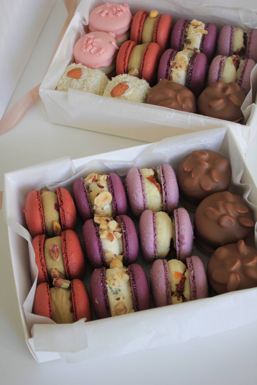 My story about the French dessert macaron - My, Experiment, Pasta, Macaroons, Cake, Confectionery, Confectionery, Confectioner, Bakery products, Longpost