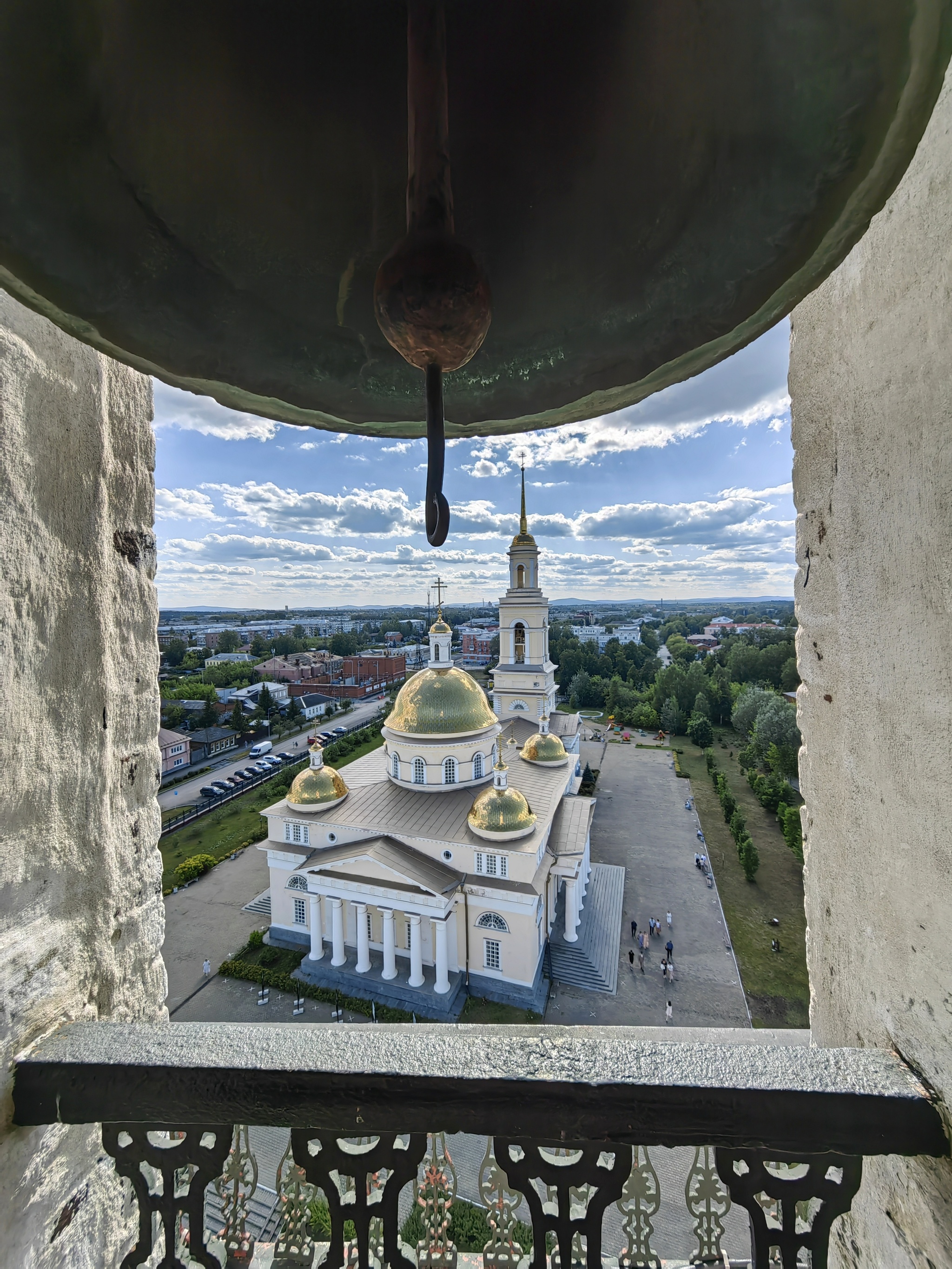 Путешествие по Уралу на УАЗе, часть 11: Невьянск, наклонная башня - Моё, Автопутешествие, Путешествие по России, Путешествия, Урал, Невьянск, Невьянская башня, Свердловская область, УАЗ, Видео, Вертикальное видео, Длиннопост