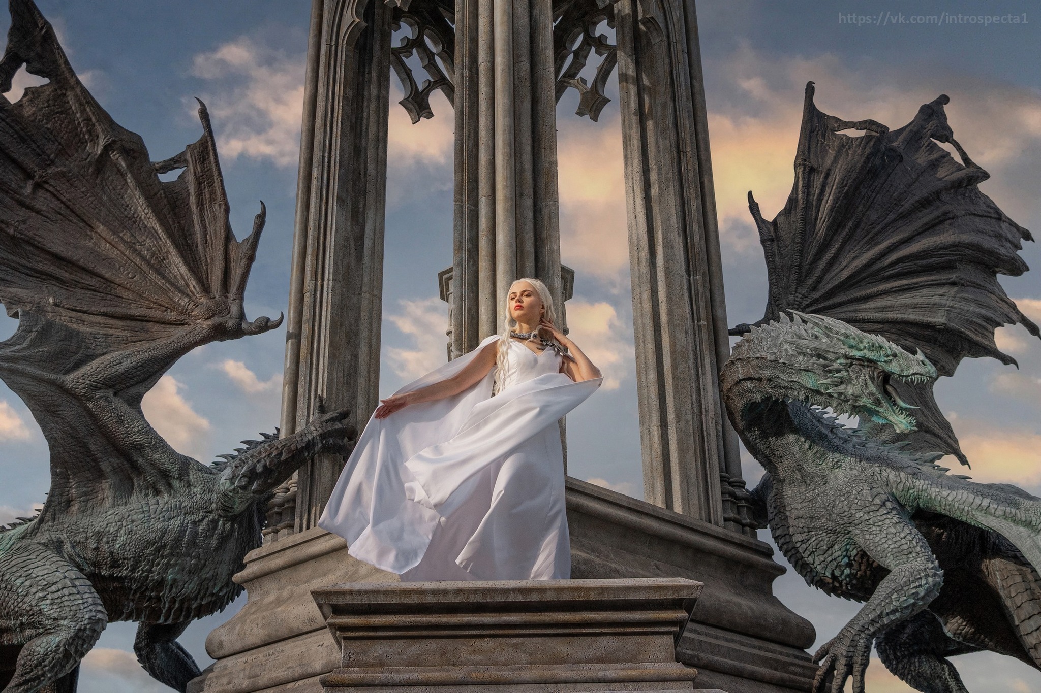 Cosplay Daenerys Targaryen and her dragons. Garibaldi Castle - My, Cosplay, Cosplayers, PHOTOSESSION, Girls, The photo, Garibaldi Castle, The Dragon, Mother of dragons, Daenerys Targaryen, Game of Thrones, Serials, House of the Dragon, Targaryen, PLIO, Longpost