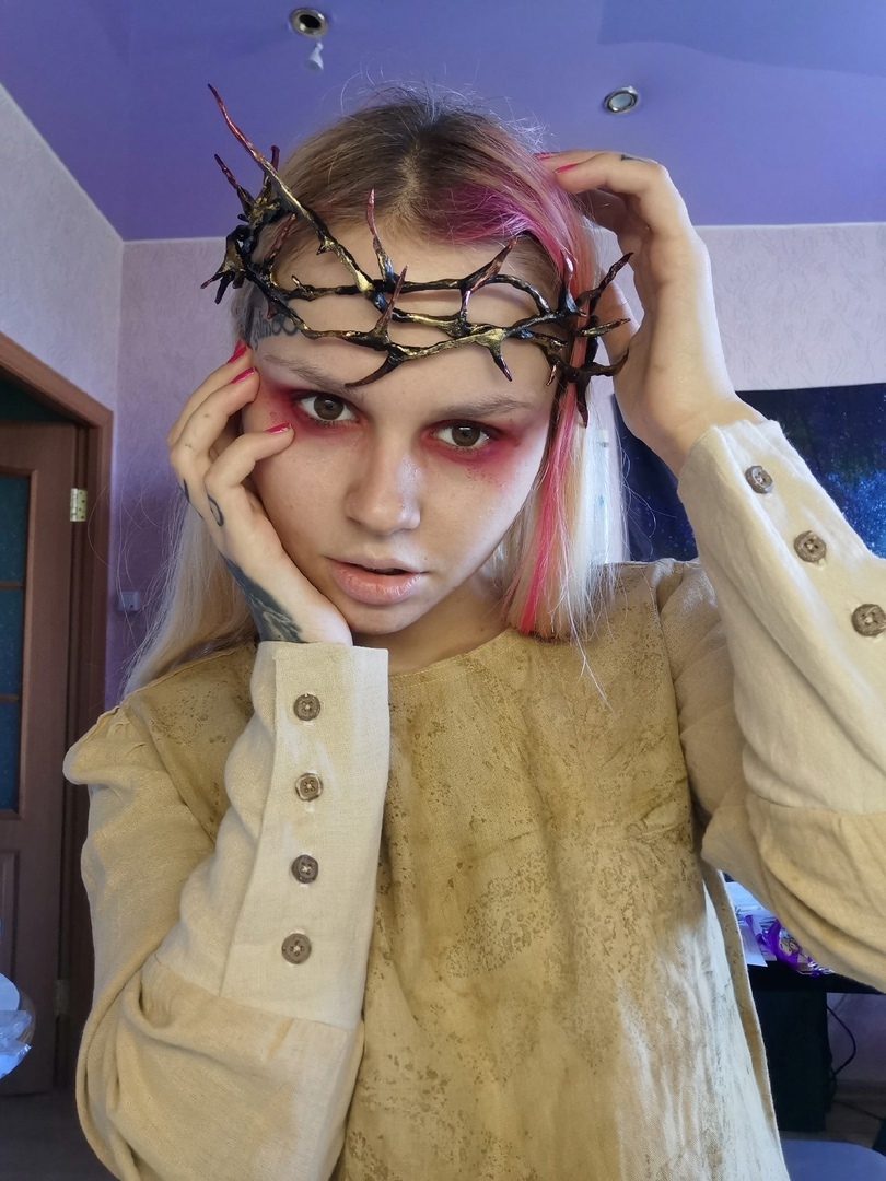 I create crowns of thorns - My, Girl with tattoo, Creative people, Creation, Handmade, Crown of Thorns, Longpost, Needlework without process