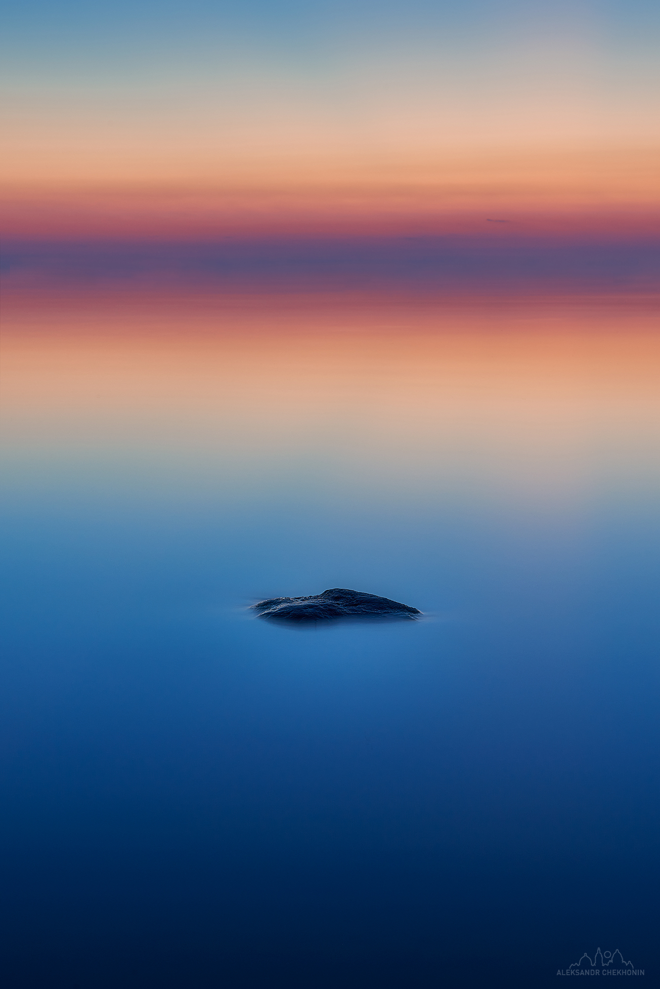 Ladoga minimalism - My, The photo, Morning, dawn, Ladoga lake, Minimalism, White Nights, Water, Lake