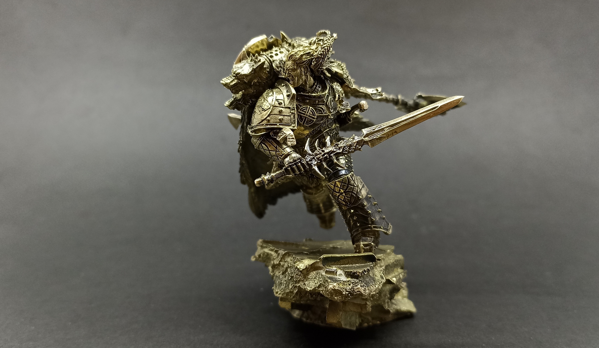 Warhammer 40K. Primarch of wolves Russ. Artistic metal casting to order Material Bronze - Artistic casting, Warhammer 40k, Adeptus Astartes, Caster, Warhammer, Chaos dreadnought, Master, Characters (edit), Casting, Metal Casting, Longpost, Needlework without process, Bronze, VKontakte (link), YouTube (link)