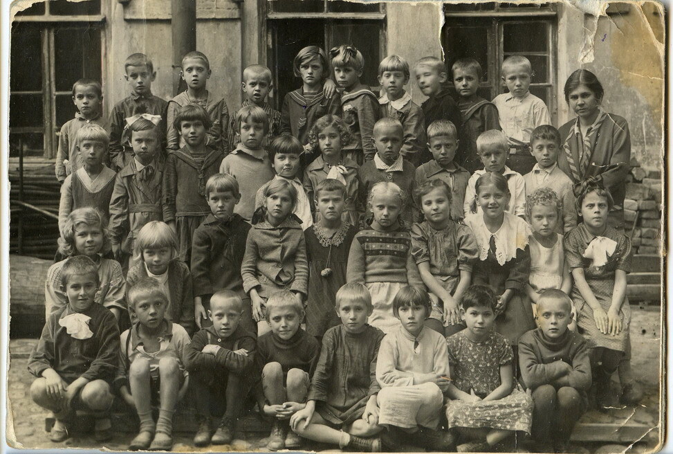 3rd grade of Leningrad school No. 202, 1939 - the USSR, Leningrad, 1939