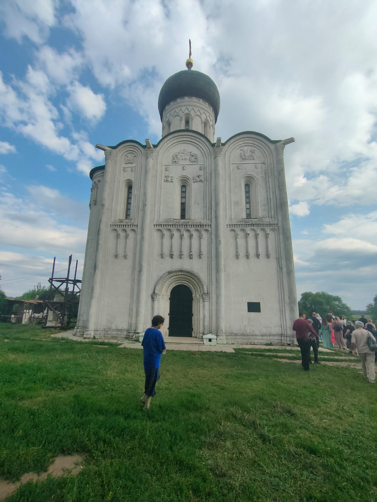 Temple - Emotions, Travel across Russia, Road trip, Tourism, Туристы, Russia, Temple, Drive, The photo, Mobile photography, beauty, Architecture, Cities of Russia, 12th century, Local history, sights, Vladimir city, History, Gold ring of Russia, Monument, Longpost