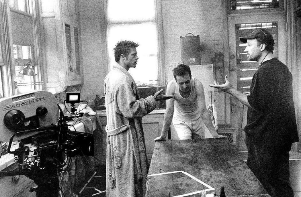 Kitchen set by David Fincher, Brad Pitt and Ed Norton from the movie “Fight Club” - Behind the scenes, Movies, Filming, Fight Club (film), Repeat