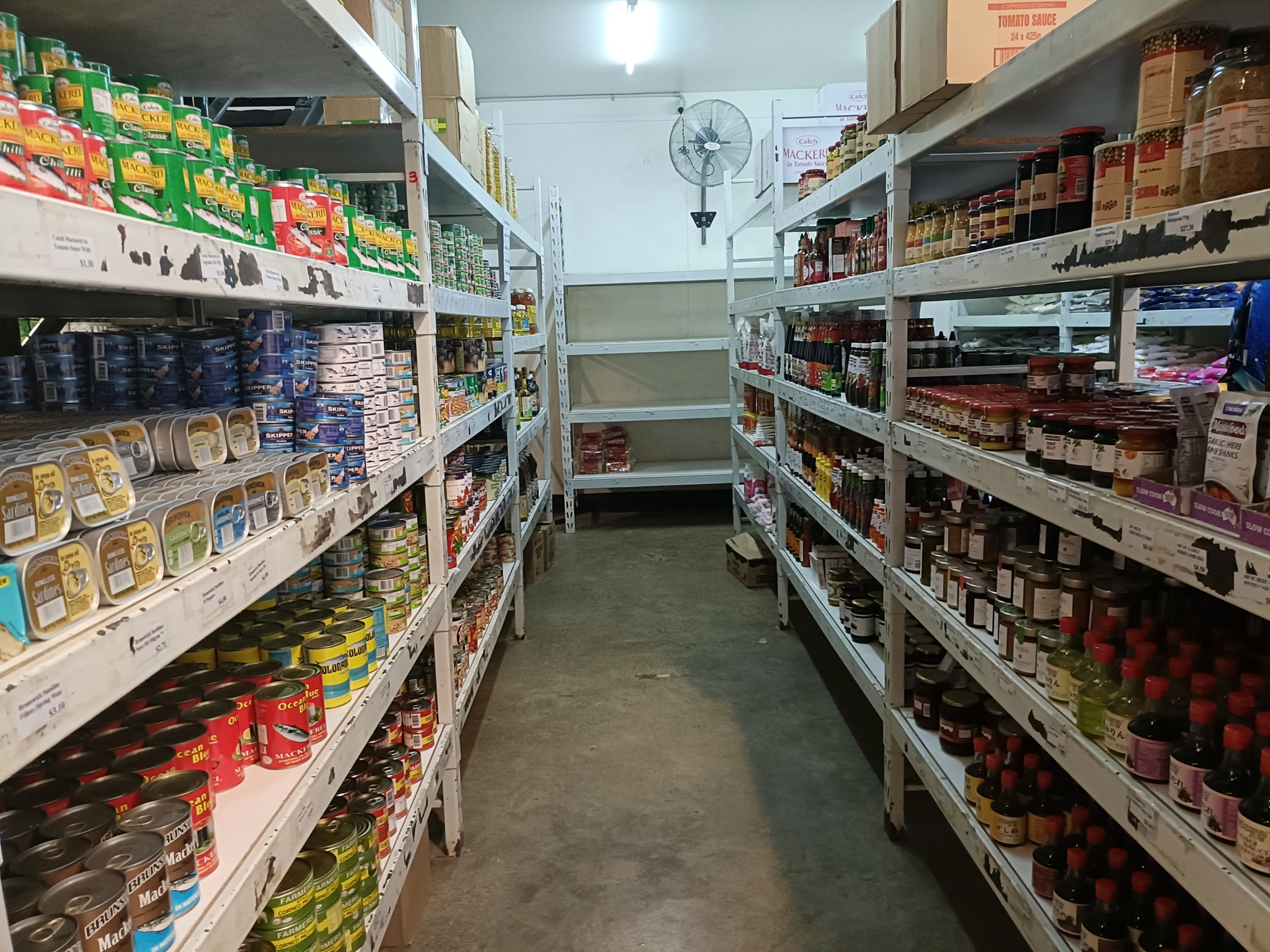 What can you buy in a mini store on a small island? - My, Fiji, Travels, Longpost