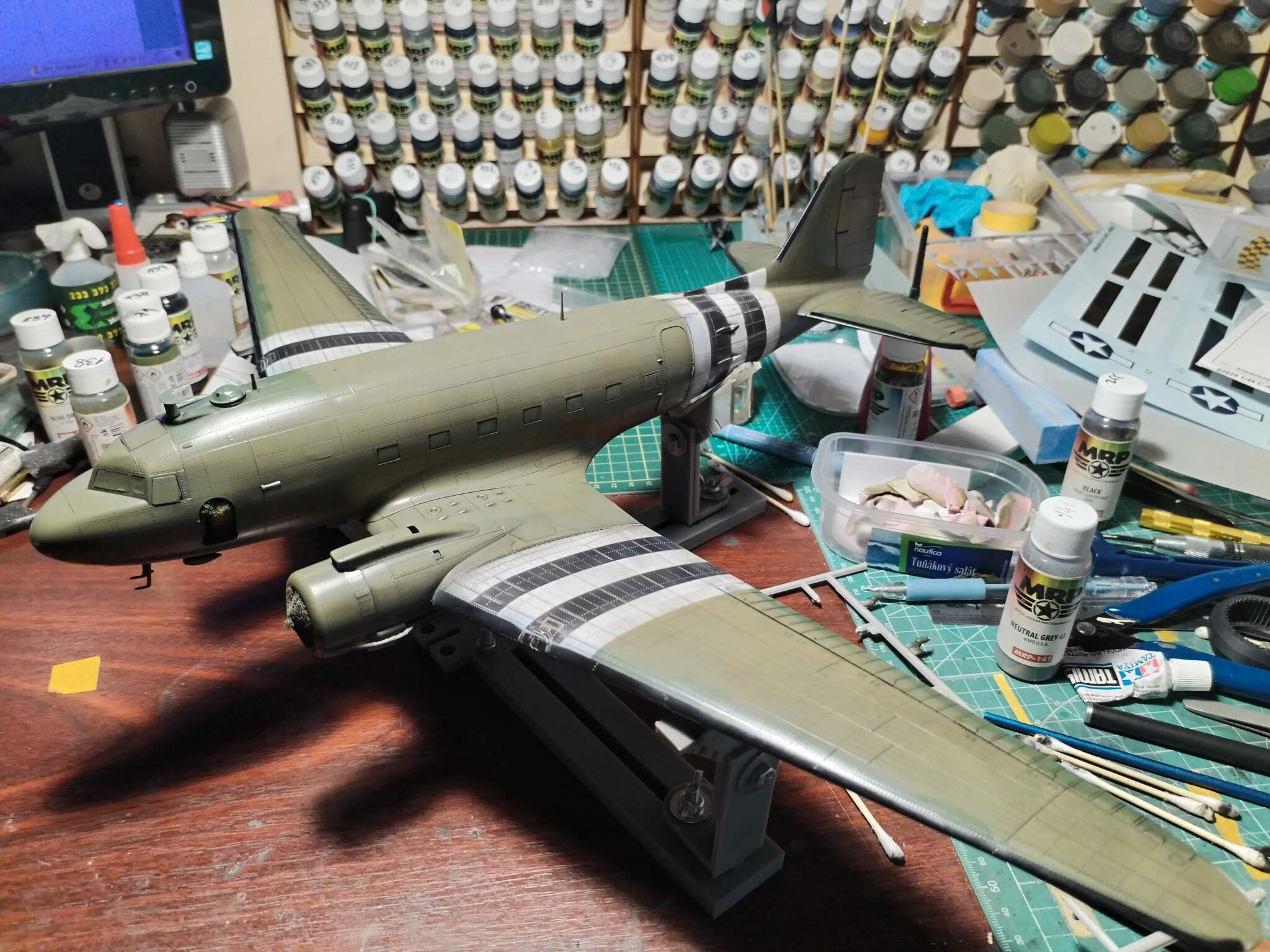 Skytrain Douglas C-47  1/48  Trumpeter - My, Collecting, Stand modeling, Modeling, The Second World War, day d, Longpost