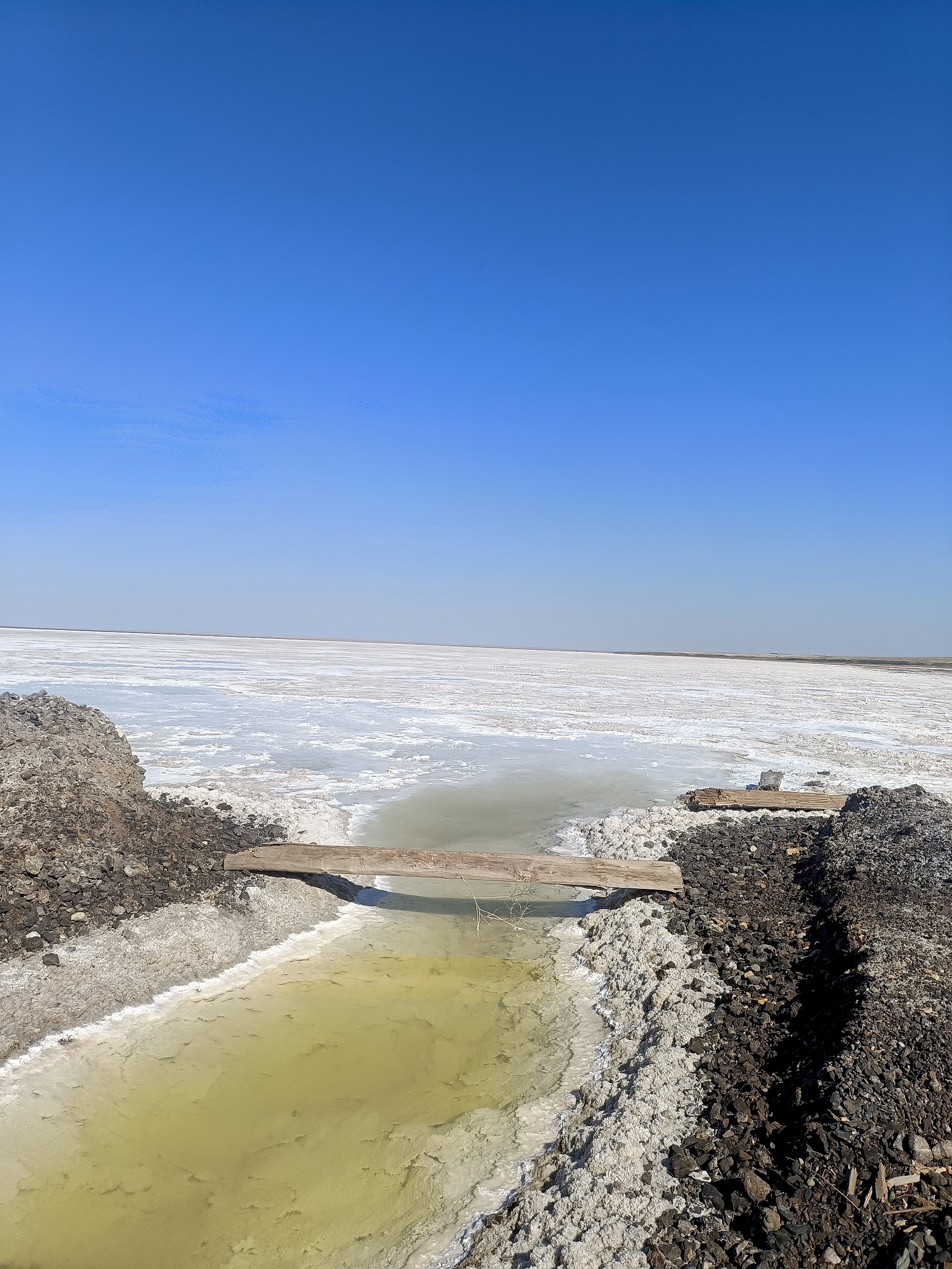 Salt lake in the village of Nizhny Baskunchak - Baskunchak Lake, Baskunchak, Astrakhan Region, Mobile photography, Longpost