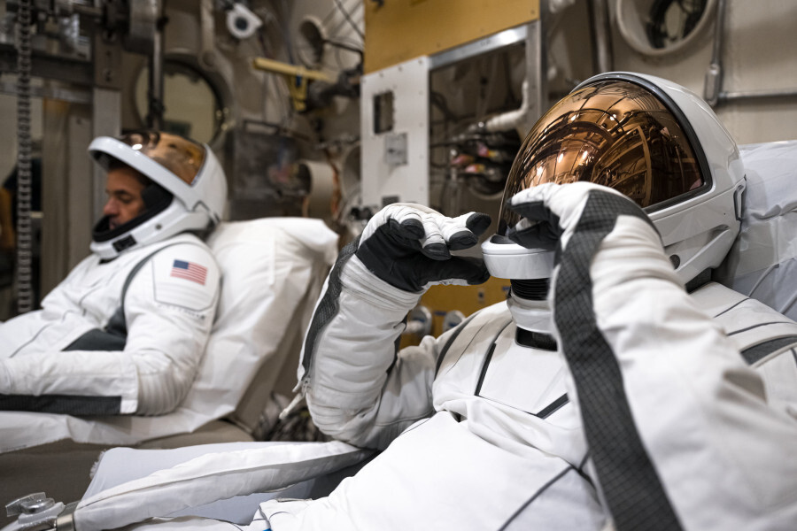 Polaris Dawn crew tested spacesuits - NASA, Space, Crew, Astronomy, Polaris Dawn, Spacesuit, Longpost