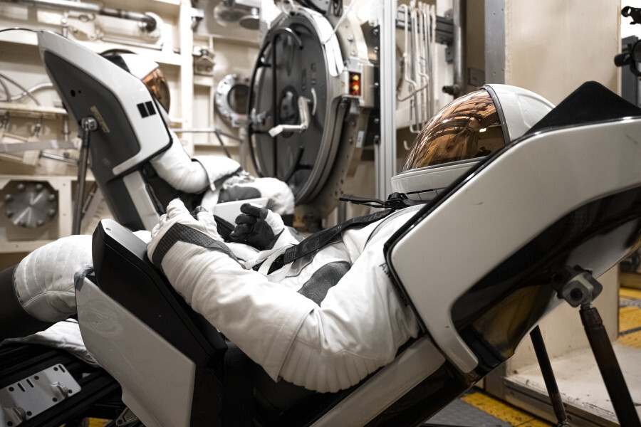 Polaris Dawn crew tested spacesuits - NASA, Space, Crew, Astronomy, Polaris Dawn, Spacesuit, Longpost