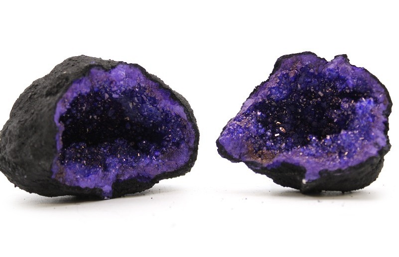 What are geodes and where can you find them? - Minerals, A rock, beauty, Volcano, Longpost