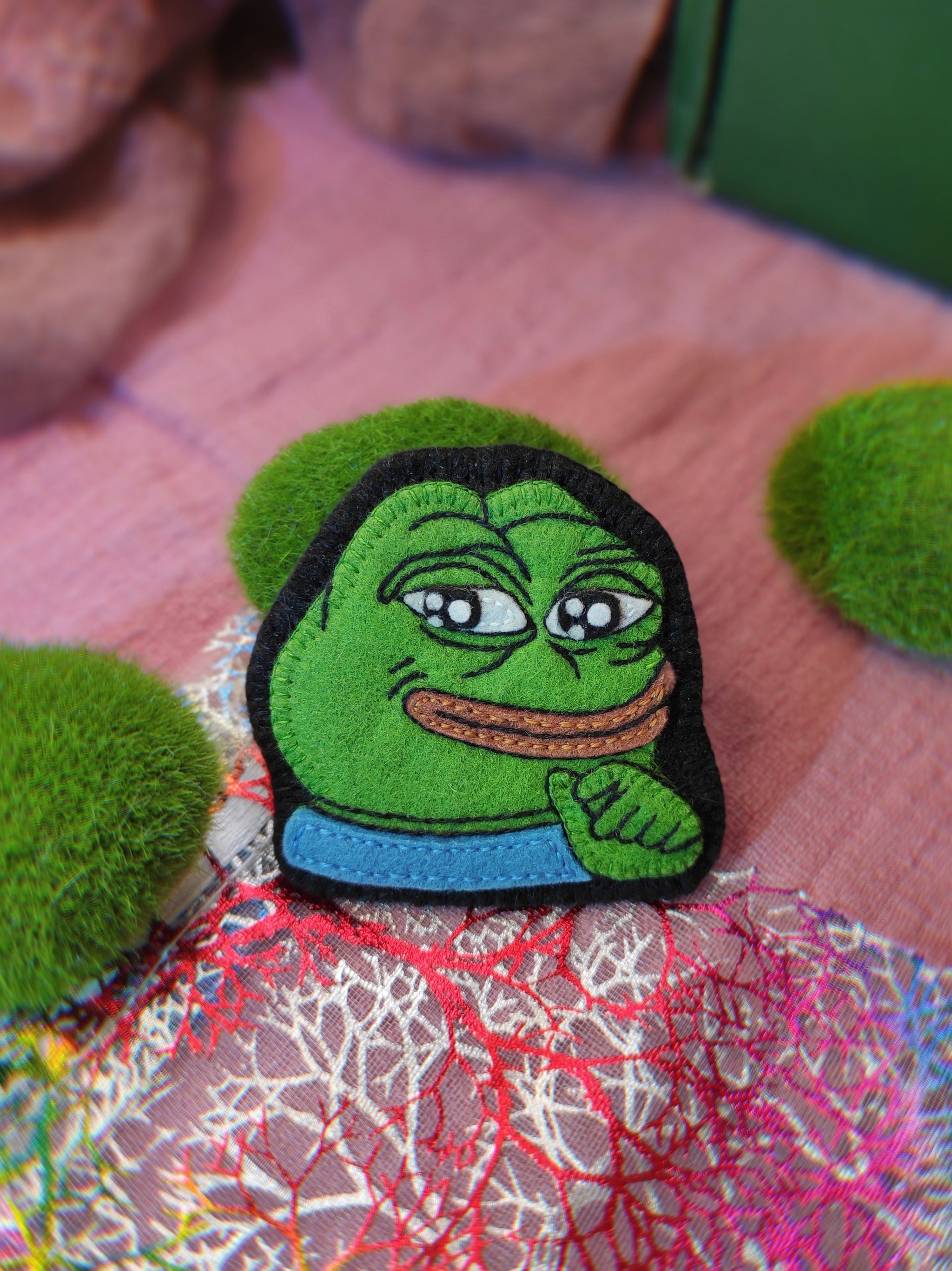 Pepe - My, Creation, Creative, Needlework without process, Handmade, Needlework, With your own hands, I share, Brooch, Icon, Crafts, Embroidery, Decoration, Memes, Frogs, Pepe, Green, Longpost