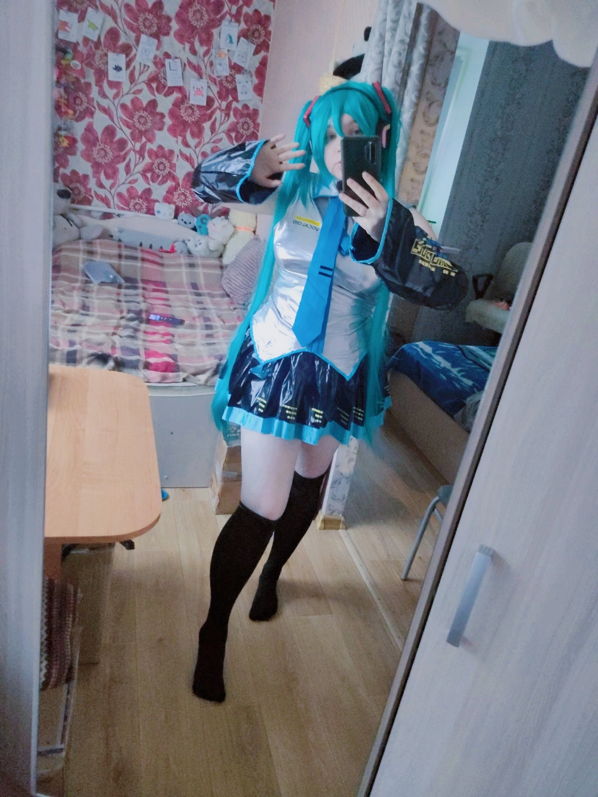 Miku Hatsune | Lady_Misu - Моё, Костюм, Косплееры, Фотография, Косплей, Мини-Юбка, Примерка, Hatsune Miku, Vocaloid, Длиннопост