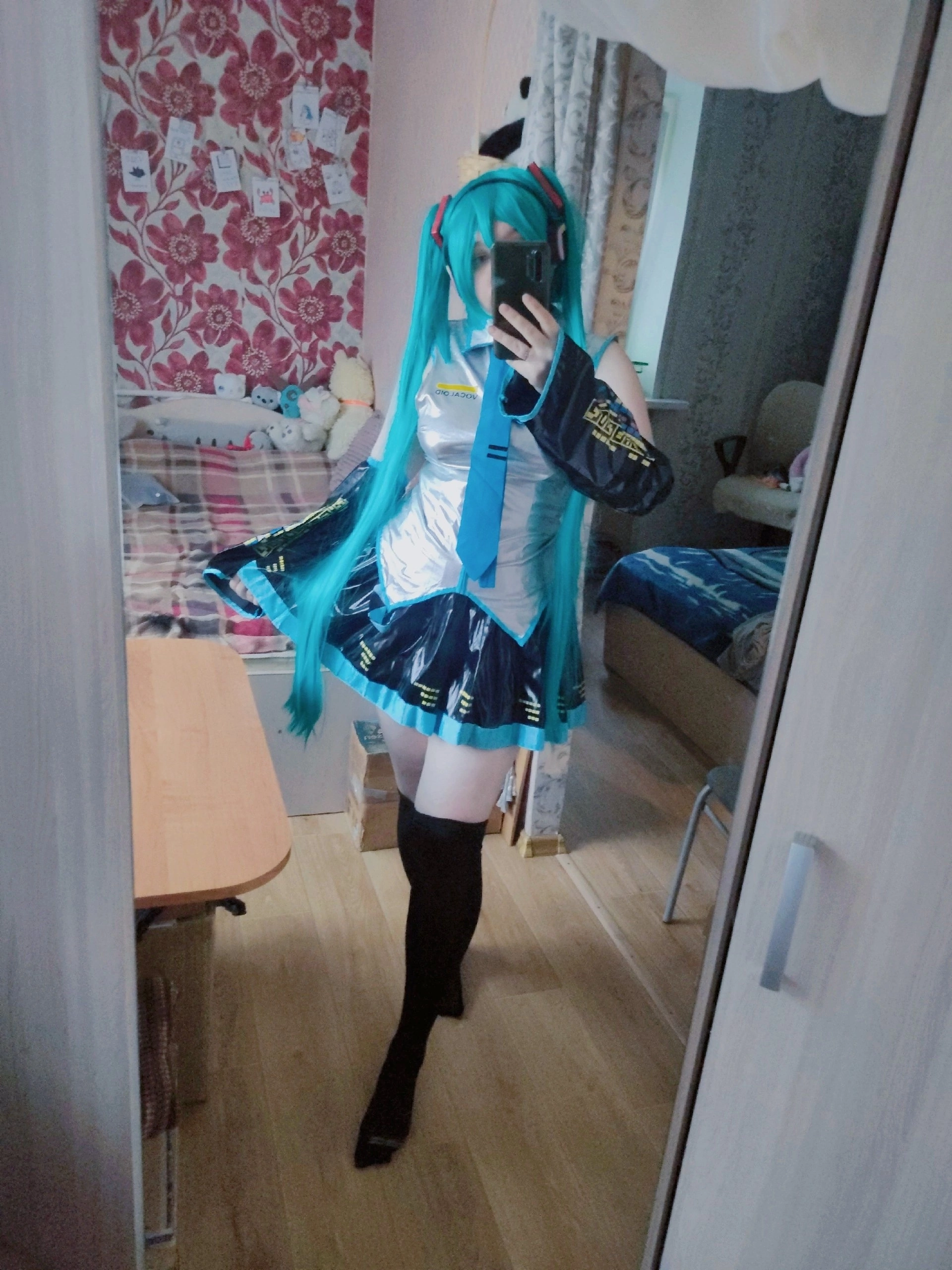 Miku Hatsune | Lady_Misu - Моё, Костюм, Косплееры, Фотография, Косплей, Мини-Юбка, Примерка, Hatsune Miku, Vocaloid, Длиннопост