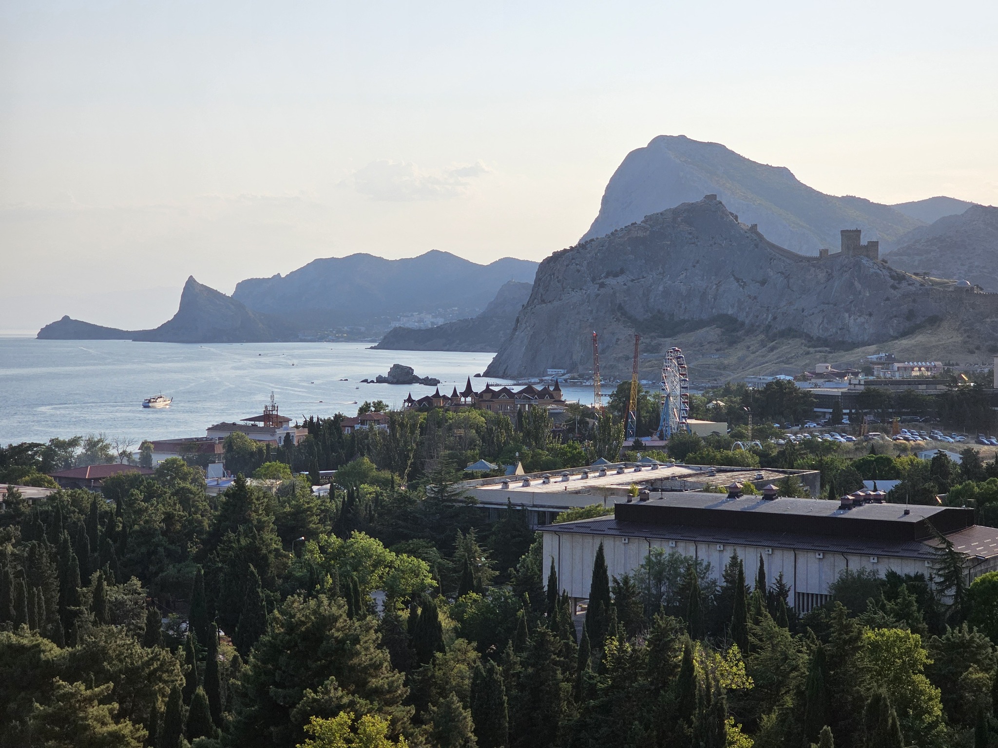 Relaxed in Crimea: facts (I’m not bragging or complaining) - Crimea, Vacation, Sea, Telegram (link), Longpost