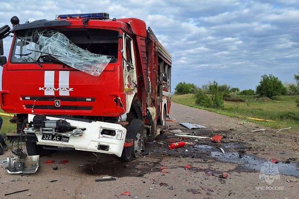 Continuation of the post “Electronic warfare equipment from FPV drones, detectors and anti-fragmentation blankets were sent to the ambulance. DPR, LPR, Belgorod, Zaporozhye, Kherson regions - news, Russia, Politics, Ambulance, Rab, Special operation, DPR, LPR, Belgorod region, Kherson region, Telegram (link), Longpost, Zaporizhzhia, Reply to post, VKontakte (link), A wave of posts, Firefighters, Negative