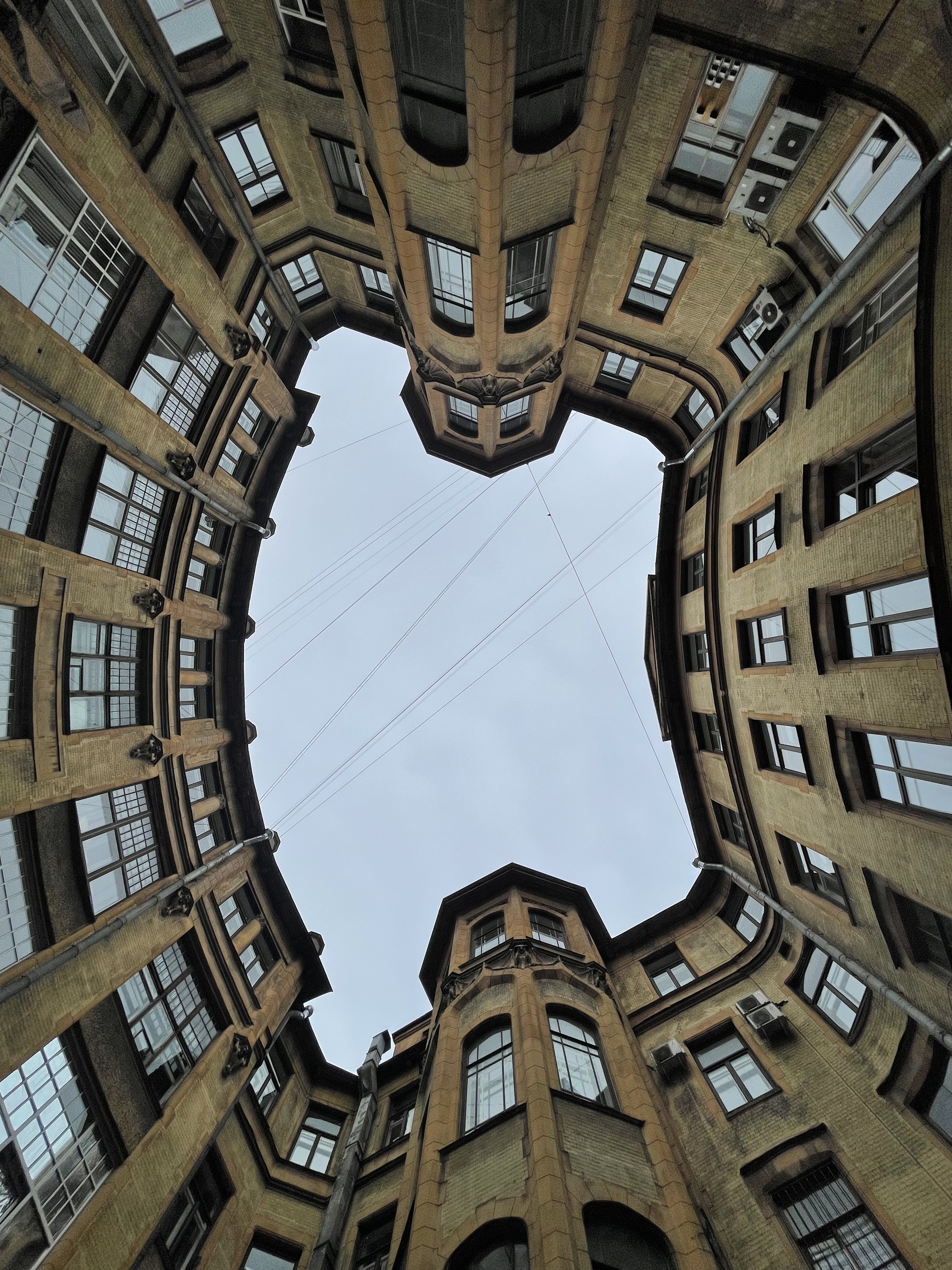 St. Petersburg courtyard - My, Courtyard, Saint Petersburg, Architecture, Longpost, The photo