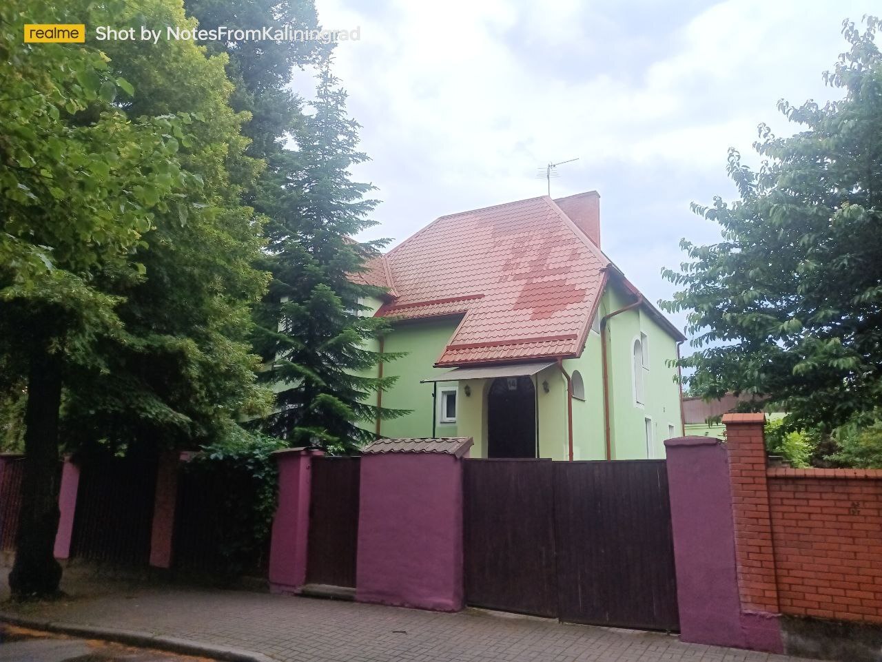 Simply beautiful 100 year old residential building - My, Kaliningrad, Kaliningrad region, City walk, Street photography, The photo, Architecture