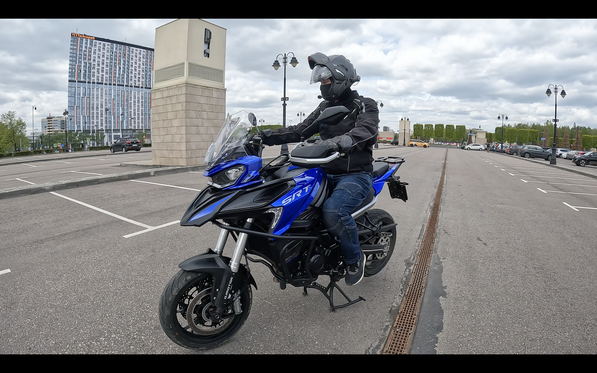 Review of QJ Motor SRT 800 - Kilometer Eater - My, Motorcyclists, Youtube, Overview, Test, The photo, Speed, Vertical video, Moto, Track, Comparison, Video, Longpost