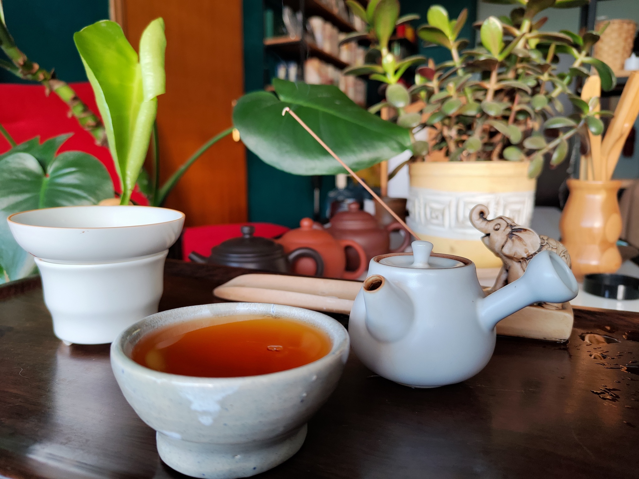 Not all good tea is expensive, not all expensive tea is good - My, Tea, China, Wild, Purple, Tea ceremony, Mobile photography, Longpost