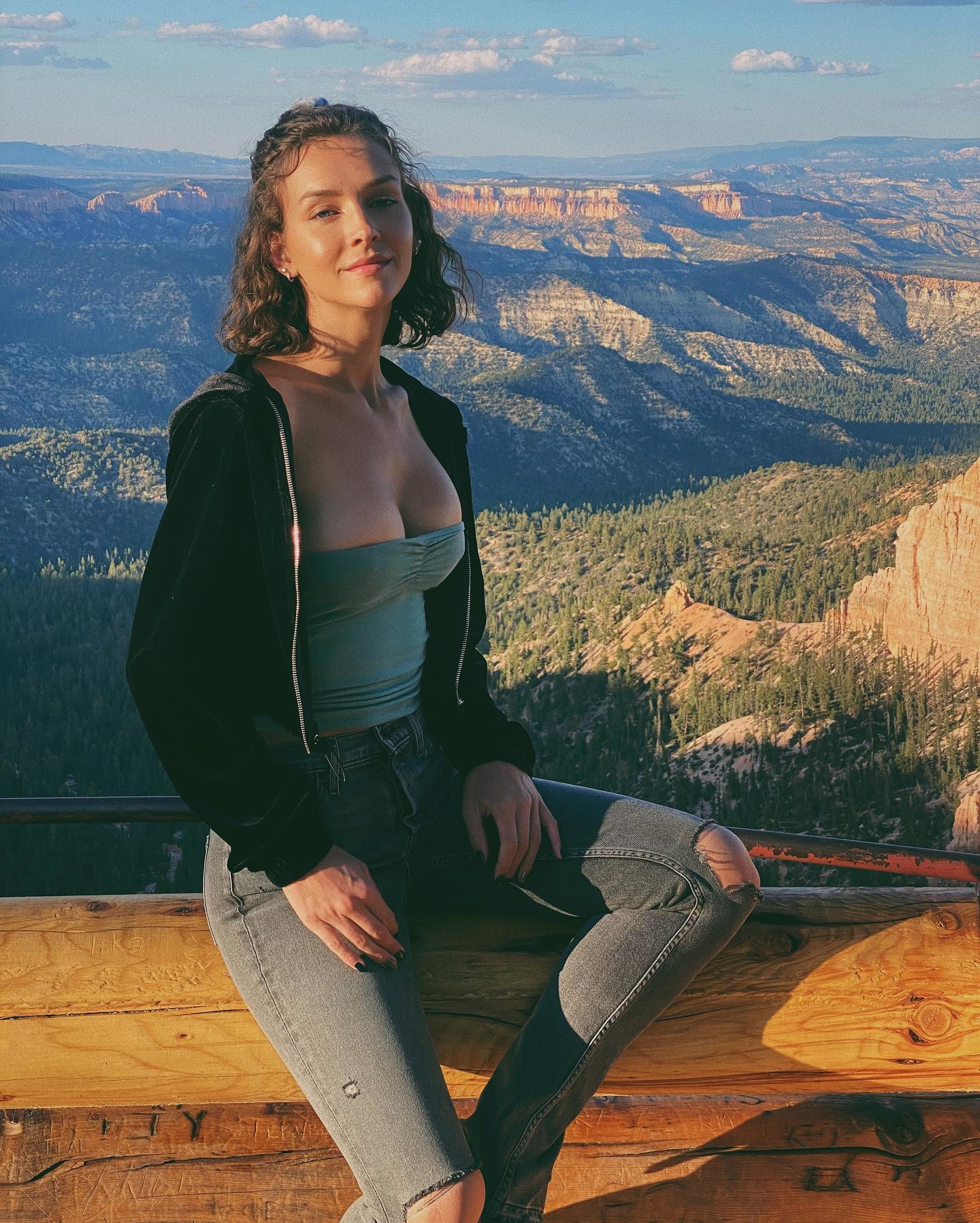 Rate the girl's appearance on a scale of ten - Girls, The photo, Rachel Cook