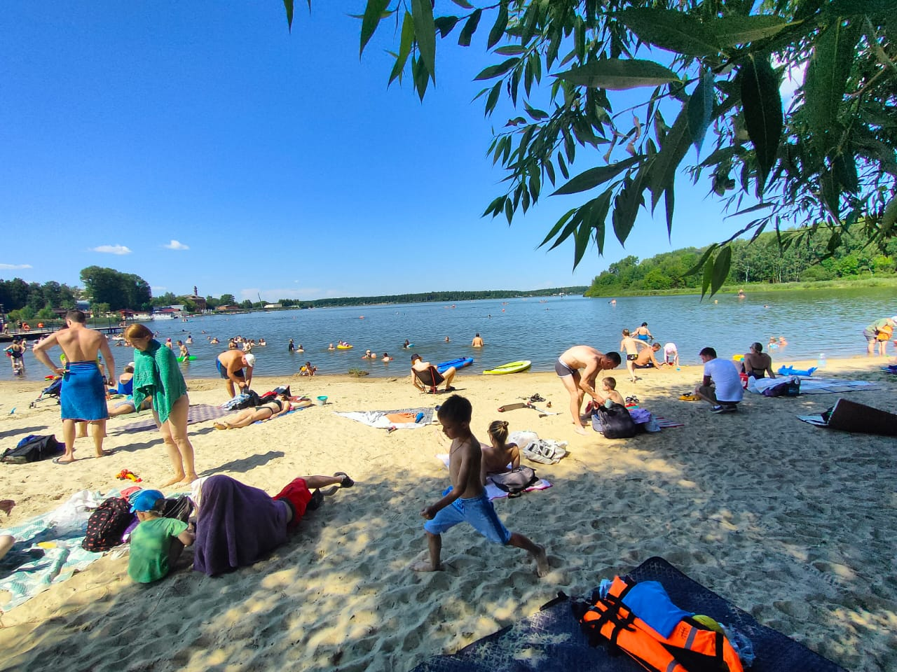 Senezhskoye Lake - My, People, Emotions, Beach, Beach season, Liberty, Happiness, Calmness, A life, Relaxation, Camping, Person, Lake, Sand, Water, Mood, Joy, SUPsurfing, Good mood