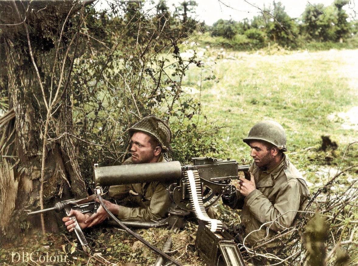 Two American soldiers in Normandy with a water-cooled heavy machine gun, 1944 - The photo, Colorization, US Army, Normandy, The Second World War, 1944