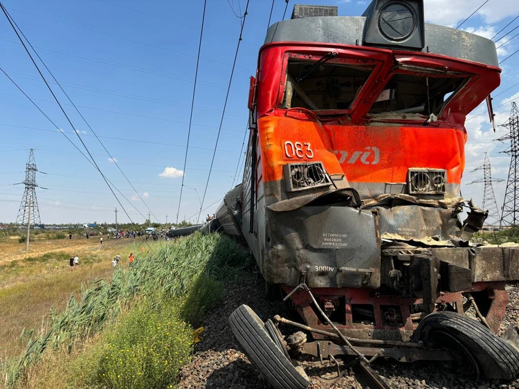 The Kazan-Adler train crash on July 29, more than 30 people were hospitalized...KAMAZ driver - Aslanbek... - Negative, Media and press, Violation of traffic rules, Driver, Traffic rules, DPS, Incident, Longpost