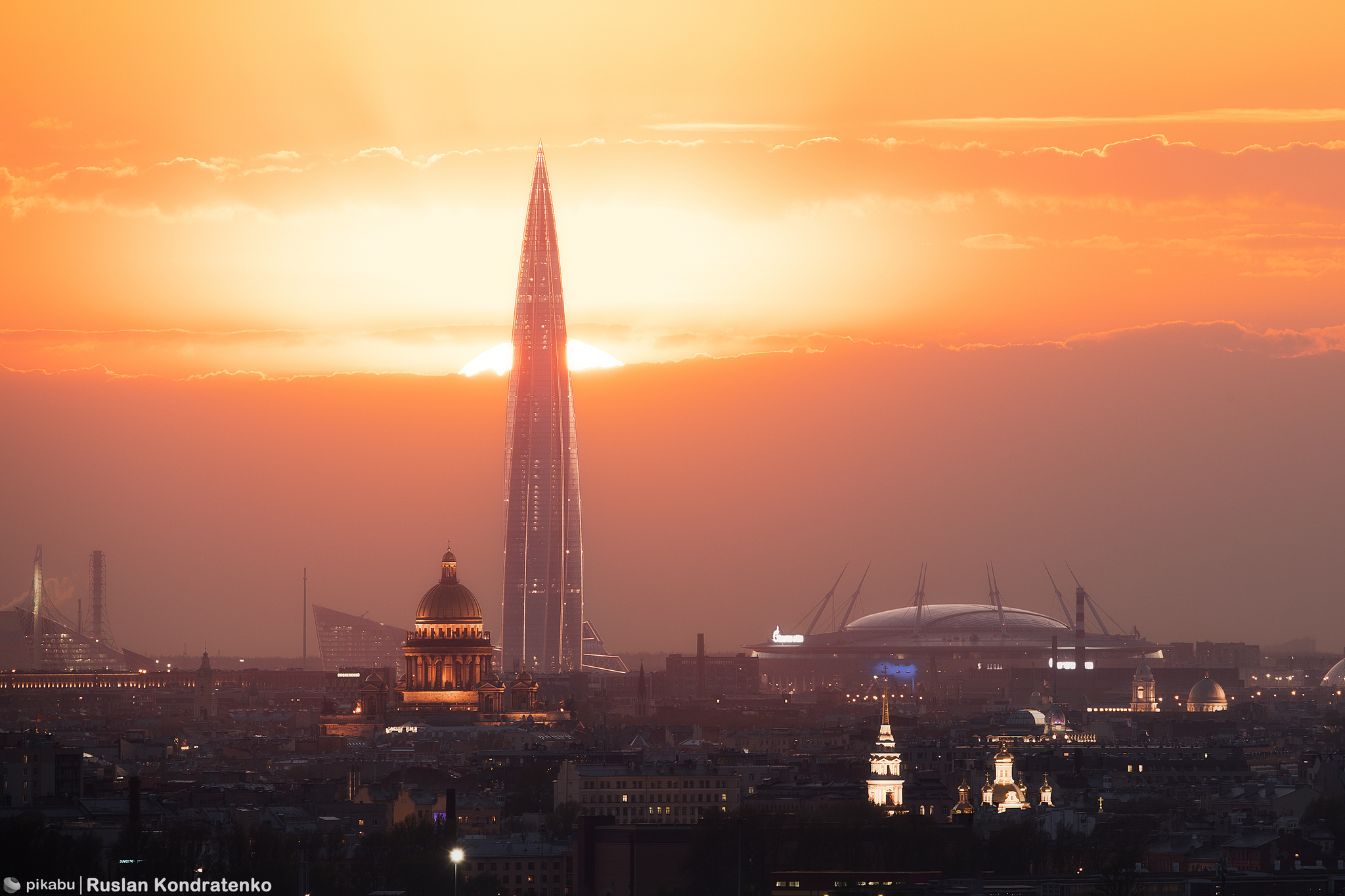 Sunset panorama of St. Petersburg - My, Saint Petersburg, The photo, Canon, Town, Collage, Sunset, Evening, Longpost, Lakhta, Lakhta Center, Saint Isaac's Cathedral, Video, Vertical video