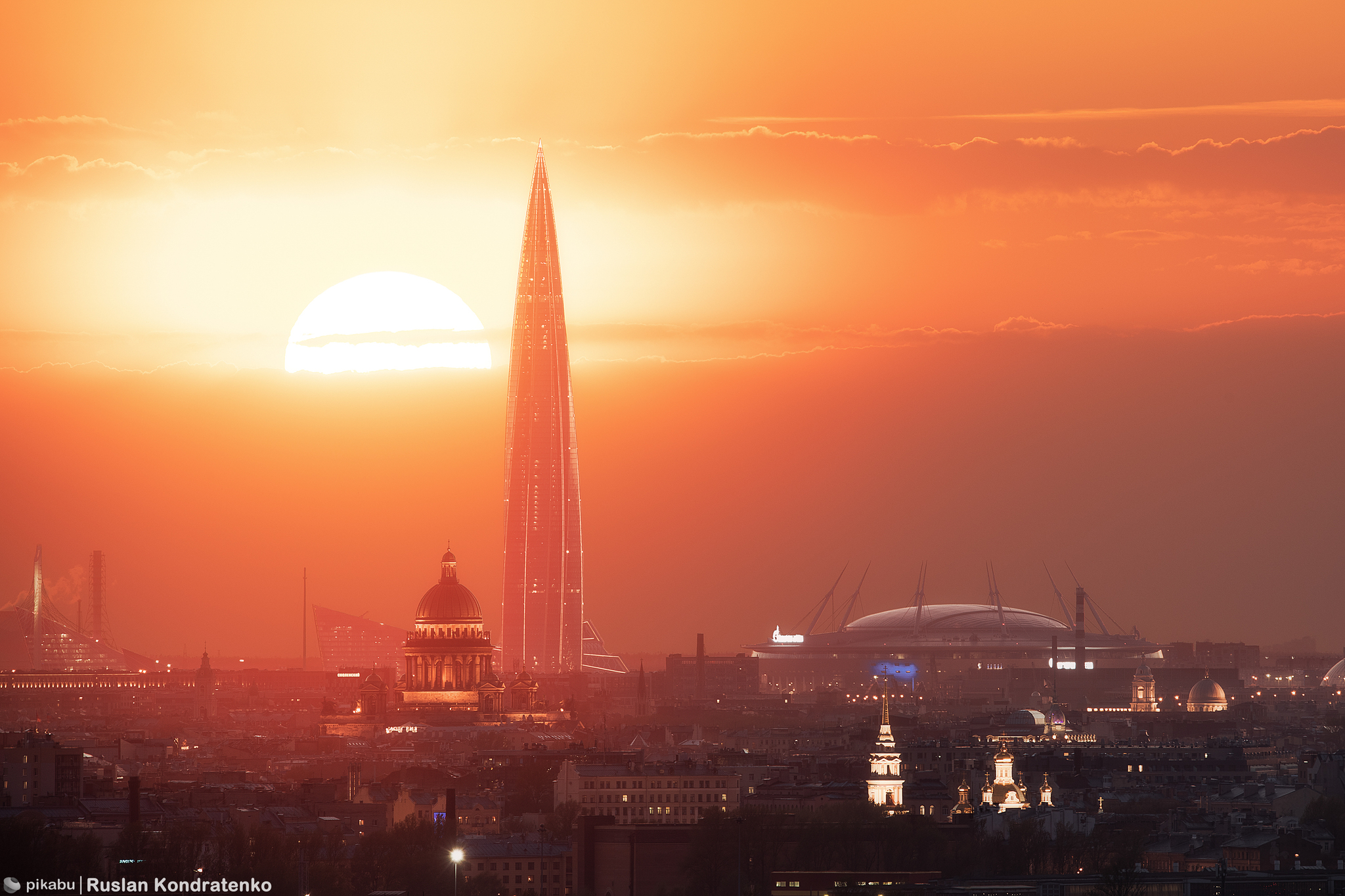 Sunset panorama of St. Petersburg - My, Saint Petersburg, The photo, Canon, Town, Collage, Sunset, Evening, Longpost, Lakhta, Lakhta Center, Saint Isaac's Cathedral, Video, Vertical video