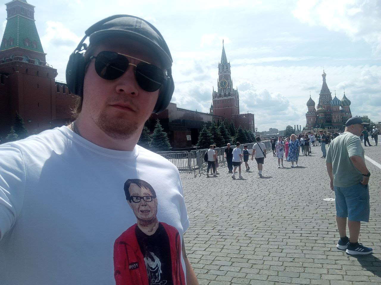 Moscow is in the eye of the beholder - My, Moscow, Travels, Humor, Star Wars, Mat, Longpost