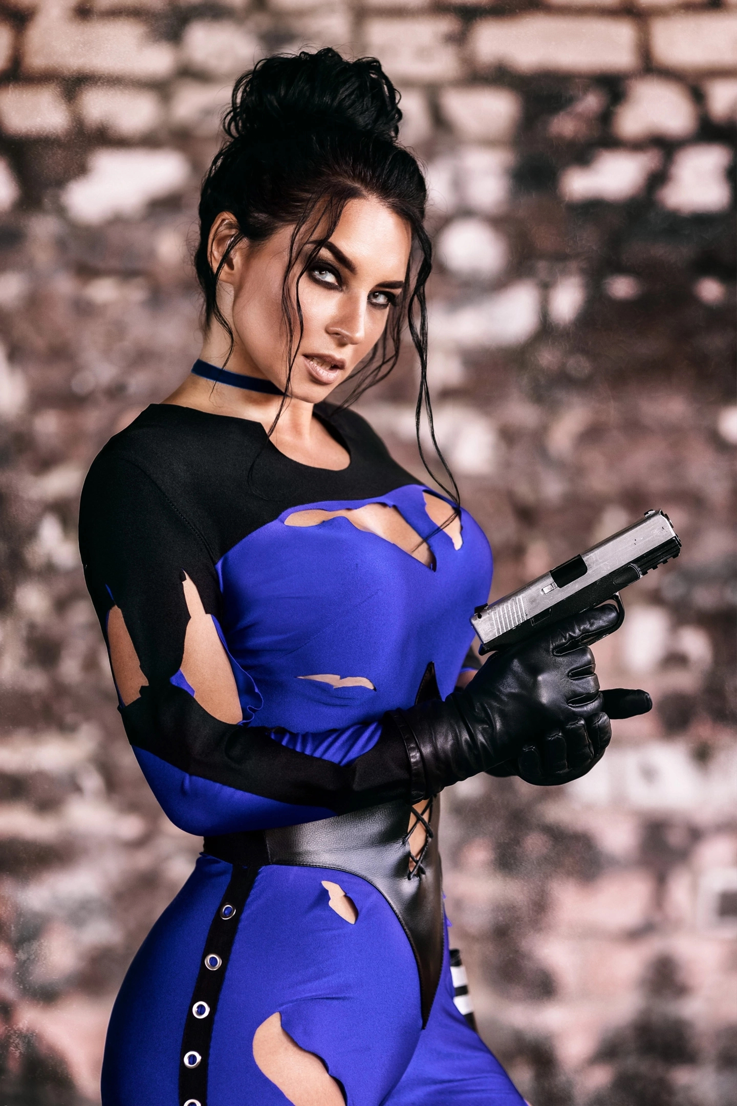 Heavy Metal FAKK2. Cosplay of Julia in a blue jumpsuit - My, Heavy metal, Cosplay, Heavy Metal: fakk 2, Hard rock, Hard music, Quake iii arena, Buka, Games, Computer games, Video, Vertical video, Longpost, The photo