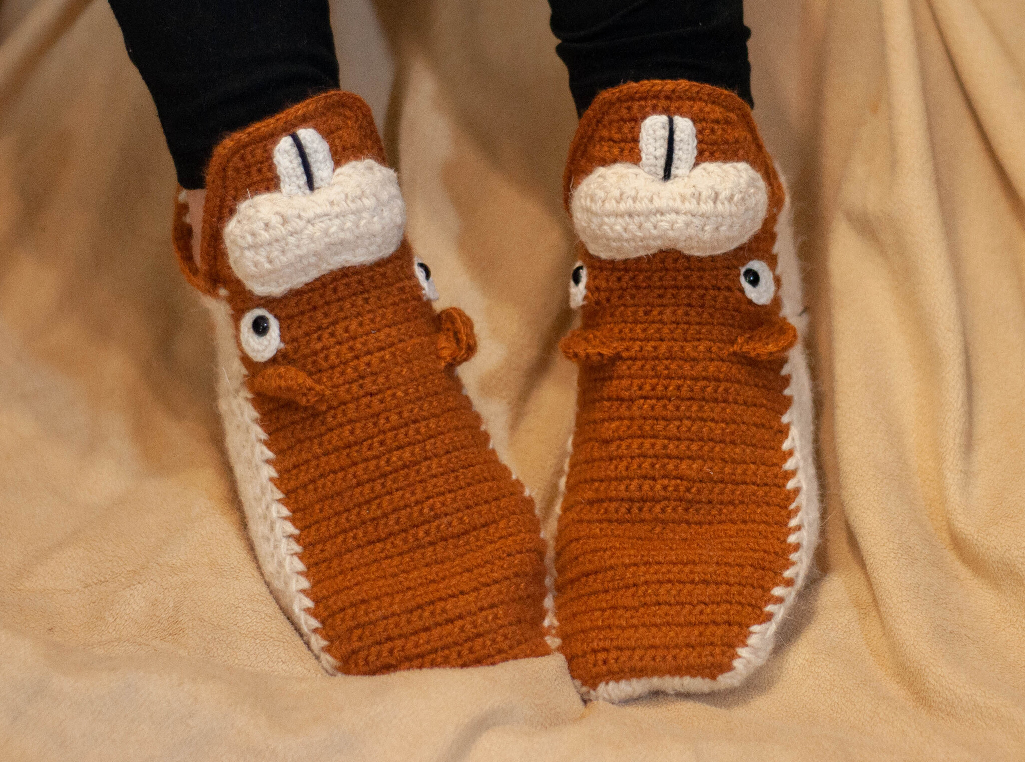 Beaver slippers, knitting fur slippers - My, Slippers, Handmade, Needlework without process, Knitting, Shoes, Presents, Beavers, Cool Cartoon Beavers, Longpost