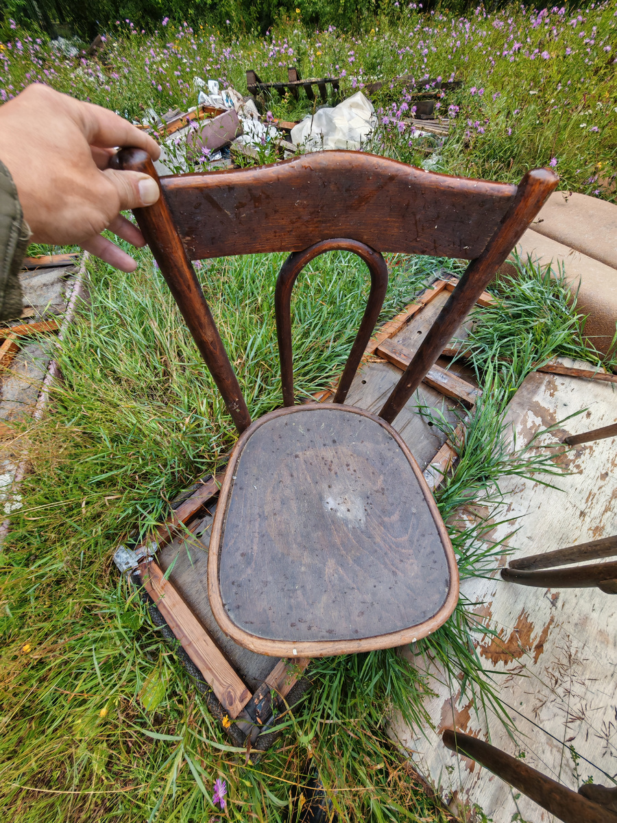 Someone took excellent antique furniture to a forest dump - I didn’t let it go to waste - My, Find, Search, Forest, Chair, Made in USSR, Longpost