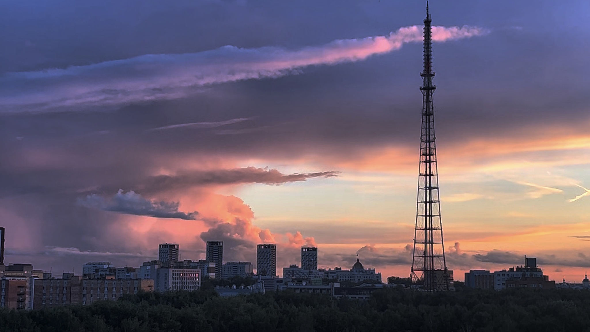 Luxurious sky of Nizhny Novgorod - My, Sky, Clouds, The photo, Mobile photography, Nizhny Novgorod, beauty, Longpost