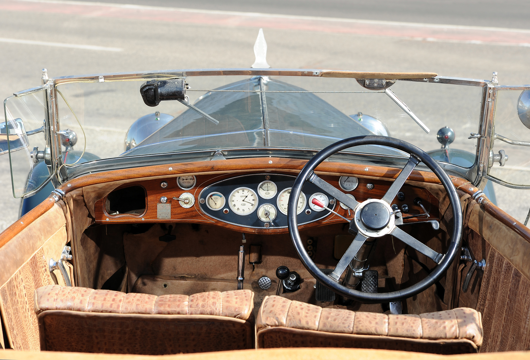 Delage D8 Cabriolet by Chapron - Ретроавтомобиль, История автомобилей, 1931, Двигатель, Приборная панель, Интерьер, Экстерьер, Длиннопост