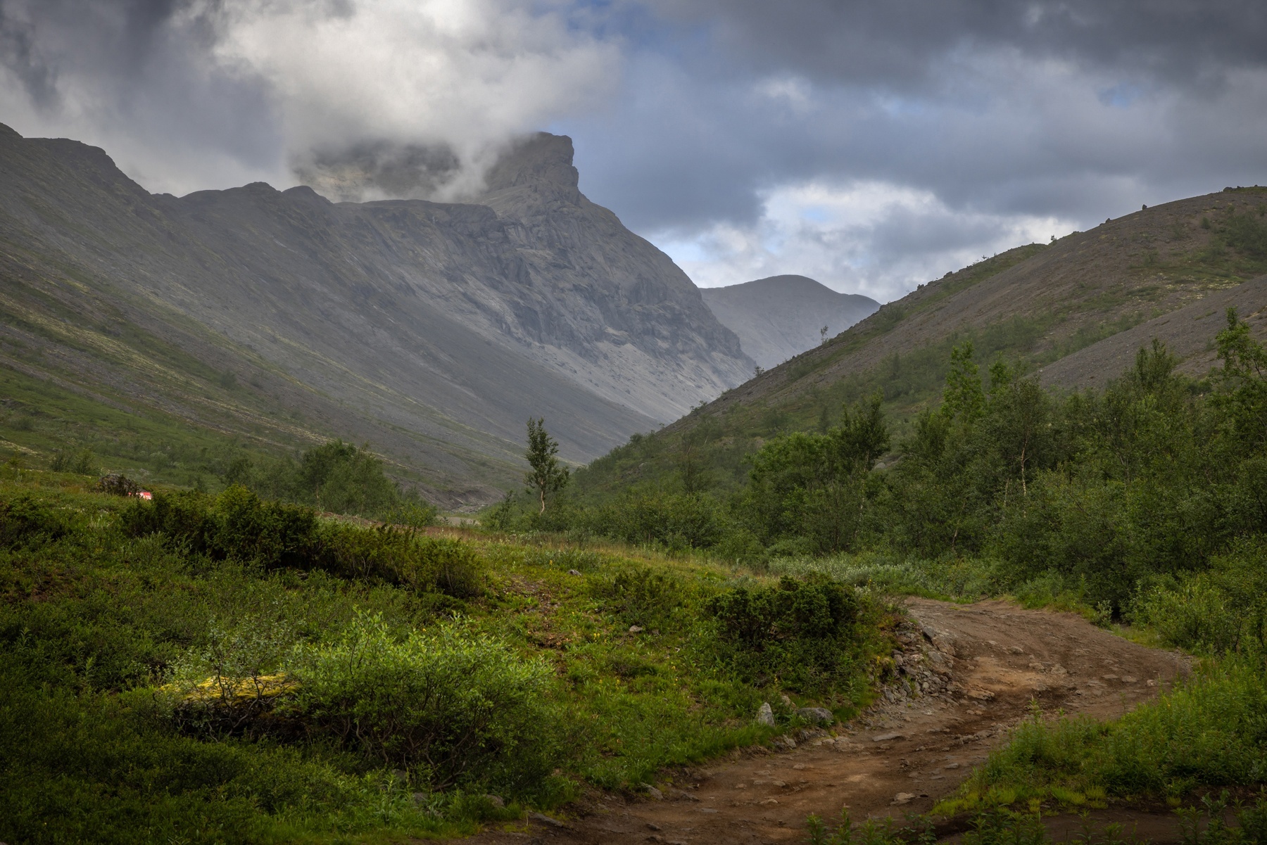 I'm taking pictures - My, The photo, Nature, Landscape, The mountains, Khibiny, Road, dawn, The rocks, Murmansk region