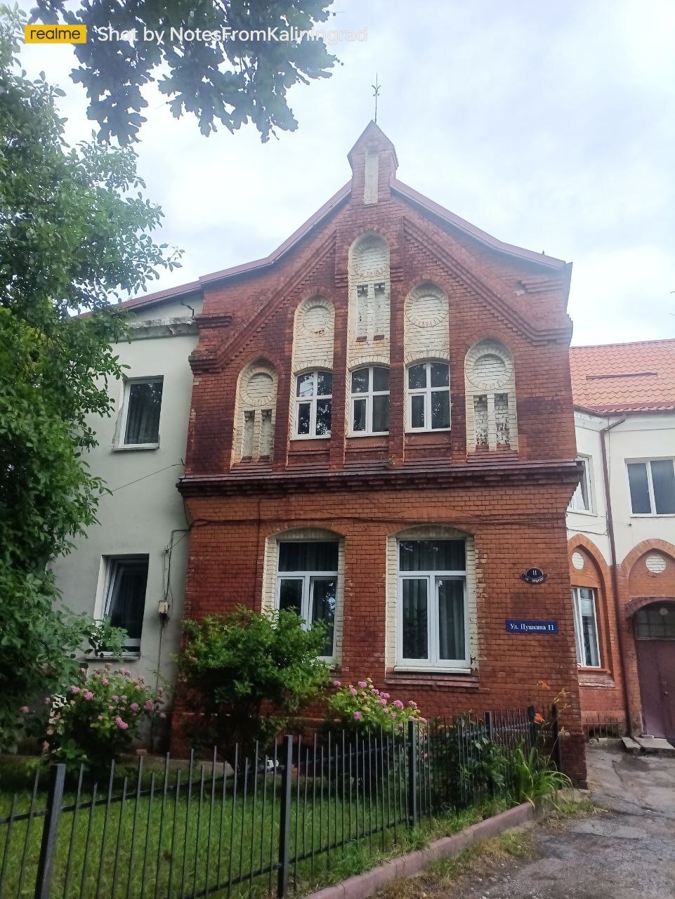 Just a 100 year old villa - My, Kaliningrad, Kaliningrad region, City walk, Street photography, The photo, Architecture, Longpost