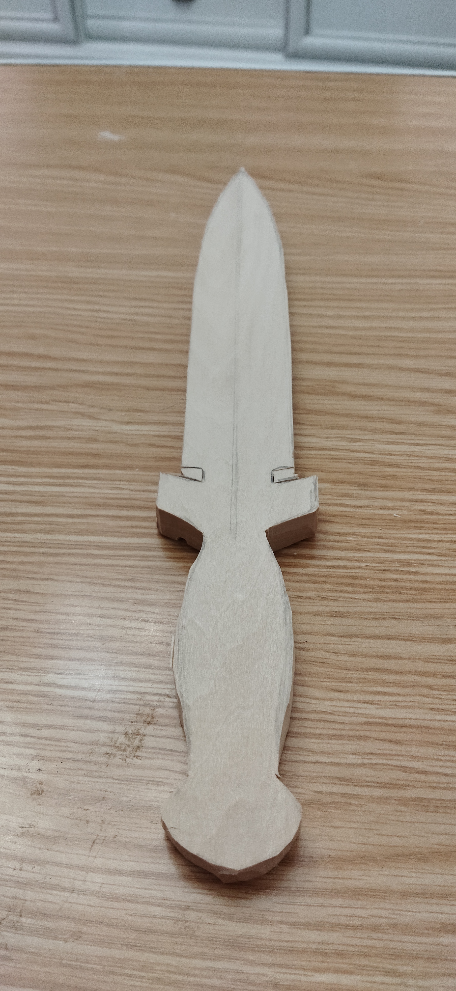 Wooden knives! (From scraps of linden lining) - My, Wood carving, Thread, Woodworking, Linden, Tree, Knife, Steel arms, Models, With your own hands, Computer games, Longpost, Needlework with process